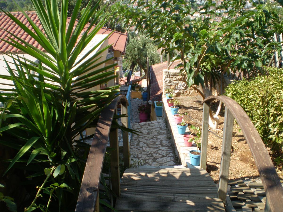 Villa Eleni Vathy  Ngoại thất bức ảnh