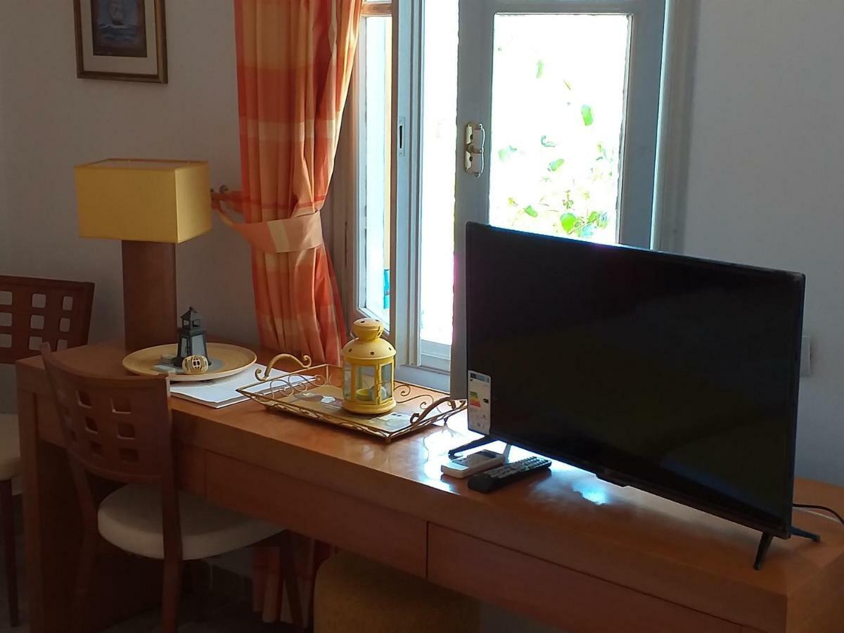 Villa Eleni Vathy  Ngoại thất bức ảnh